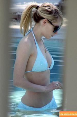 Avril Lavigne фото #0627
