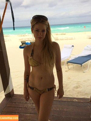 Avril Lavigne фото #0689