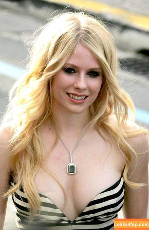 Avril Lavigne photo #0760