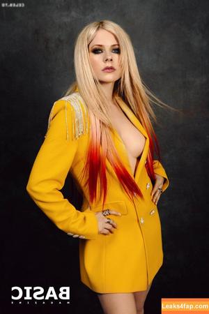 Avril Lavigne photo #0812