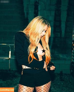 Avril Lavigne photo #0879