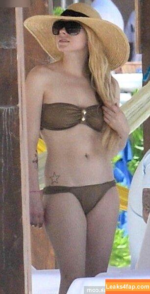 Avril Lavigne / 70927915 / AvrilLavigne leaked photo photo #1055