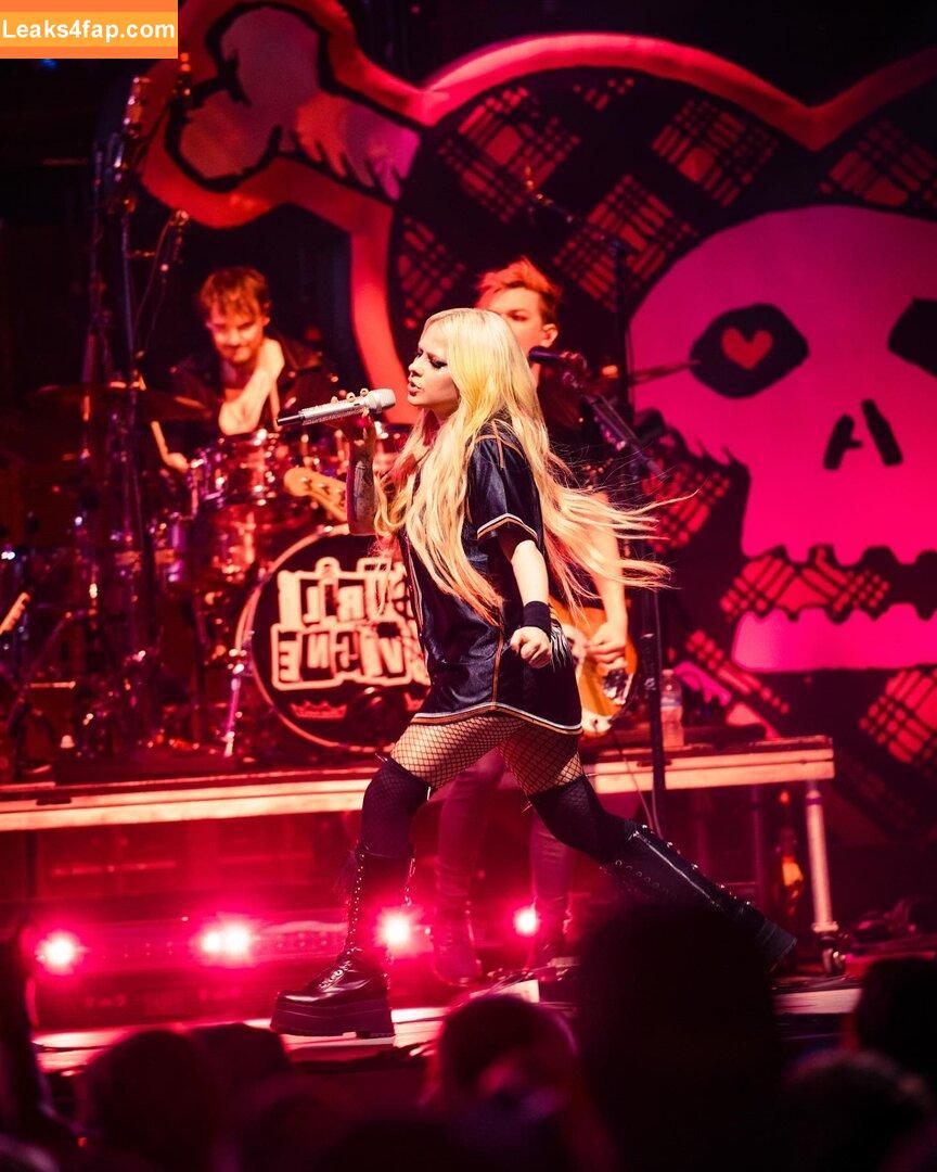 Avril Lavigne / AvrilLavigne leaked photo photo #1171