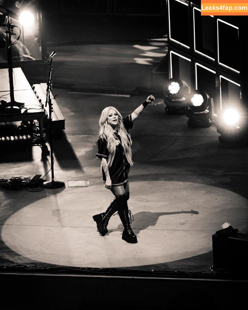 Avril Lavigne / AvrilLavigne leaked photo photo #1172