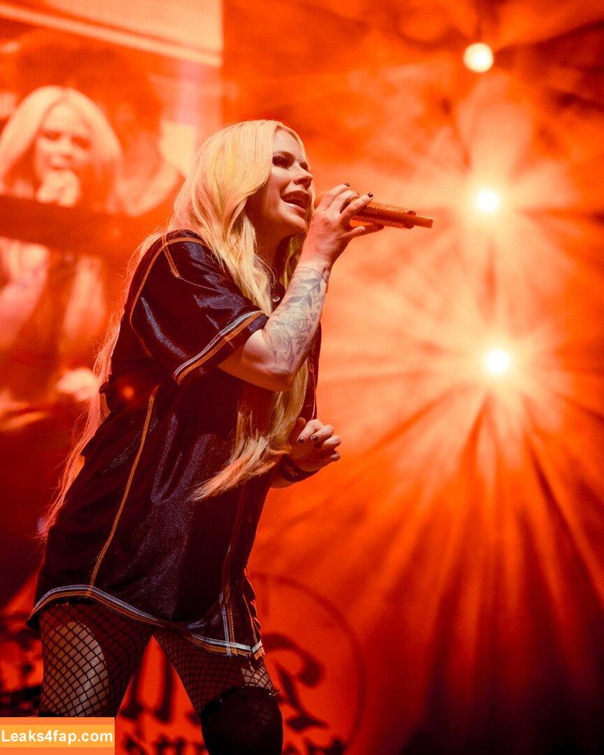 Avril Lavigne / AvrilLavigne leaked photo photo #1175