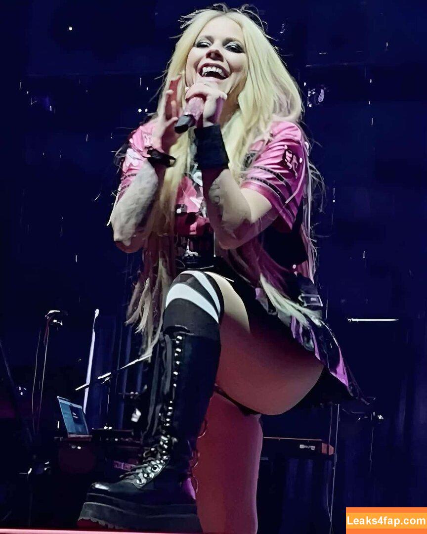 Avril Lavigne / AvrilLavigne leaked photo photo #1182