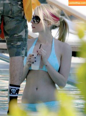 Avril Lavigne photo #1124