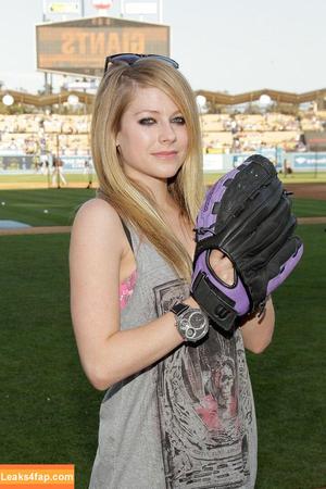 Avril Lavigne photo #1134