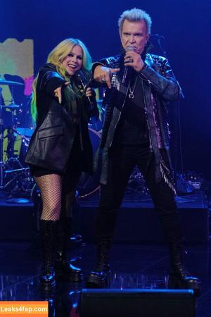 Avril Lavigne photo #1170