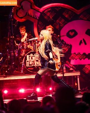 Avril Lavigne photo #1171