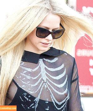 Avril Levigne photo #0013