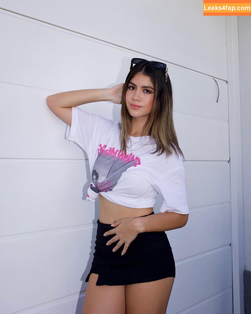 Avril Toro / avriltoroo_1 leaked photo photo #0024
