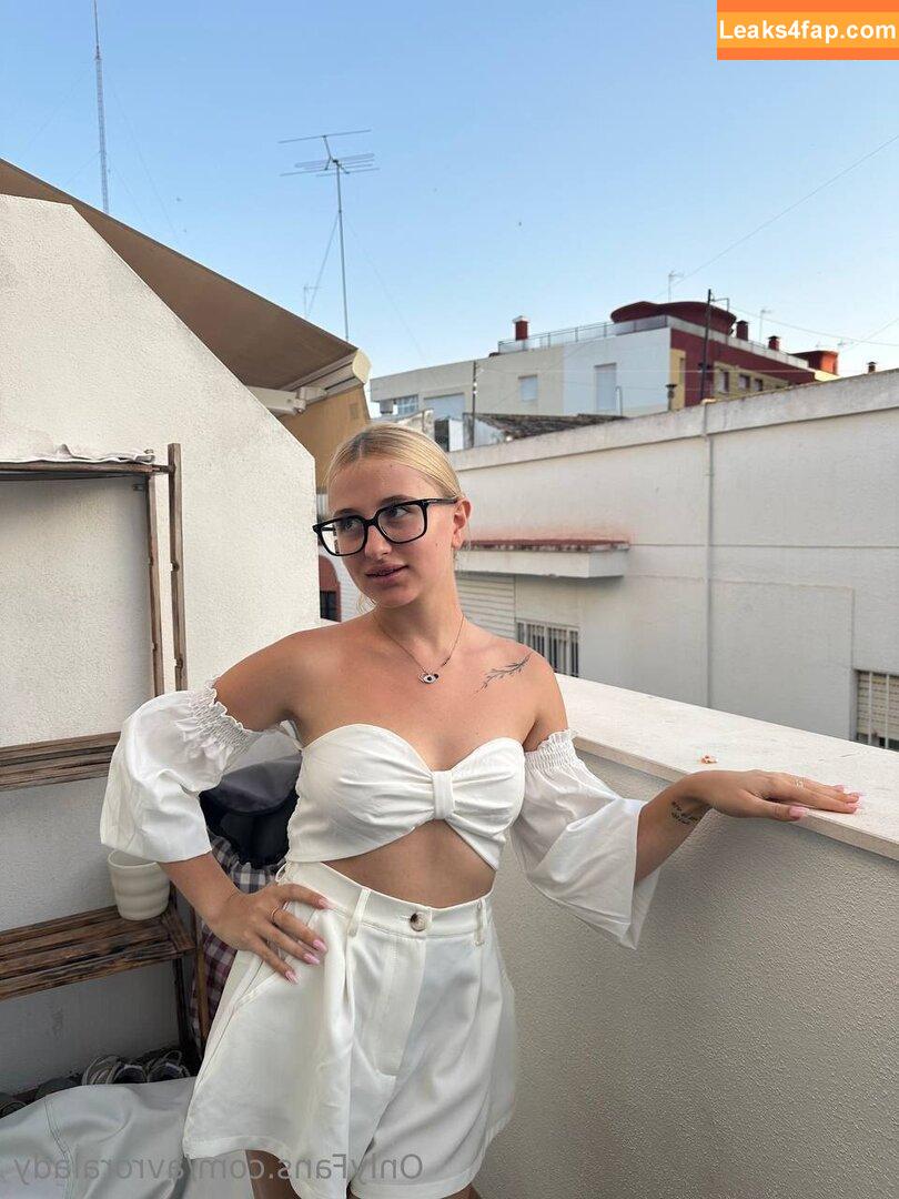 avroralady /  leaked photo photo #0004