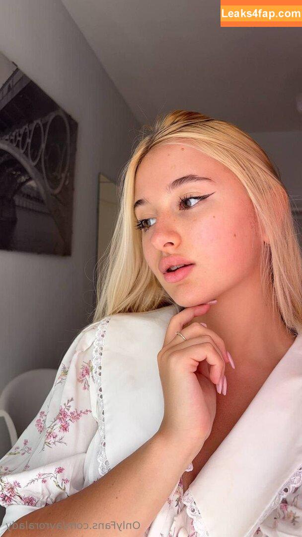 avroralady /  leaked photo photo #0005