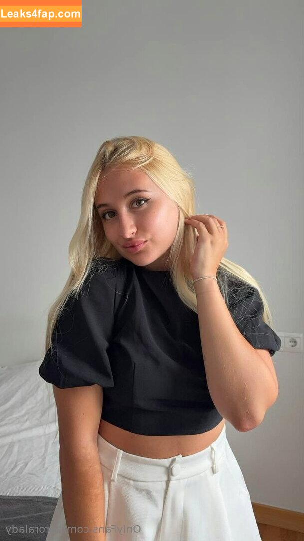 avroralady /  leaked photo photo #0030
