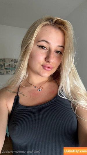 avroralady photo #0002