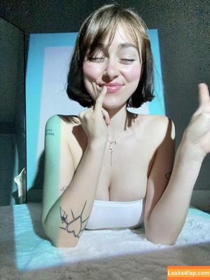 awholelottazozo photo #0038