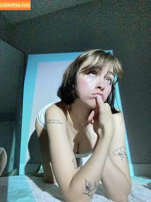 awholelottazozo photo #0043