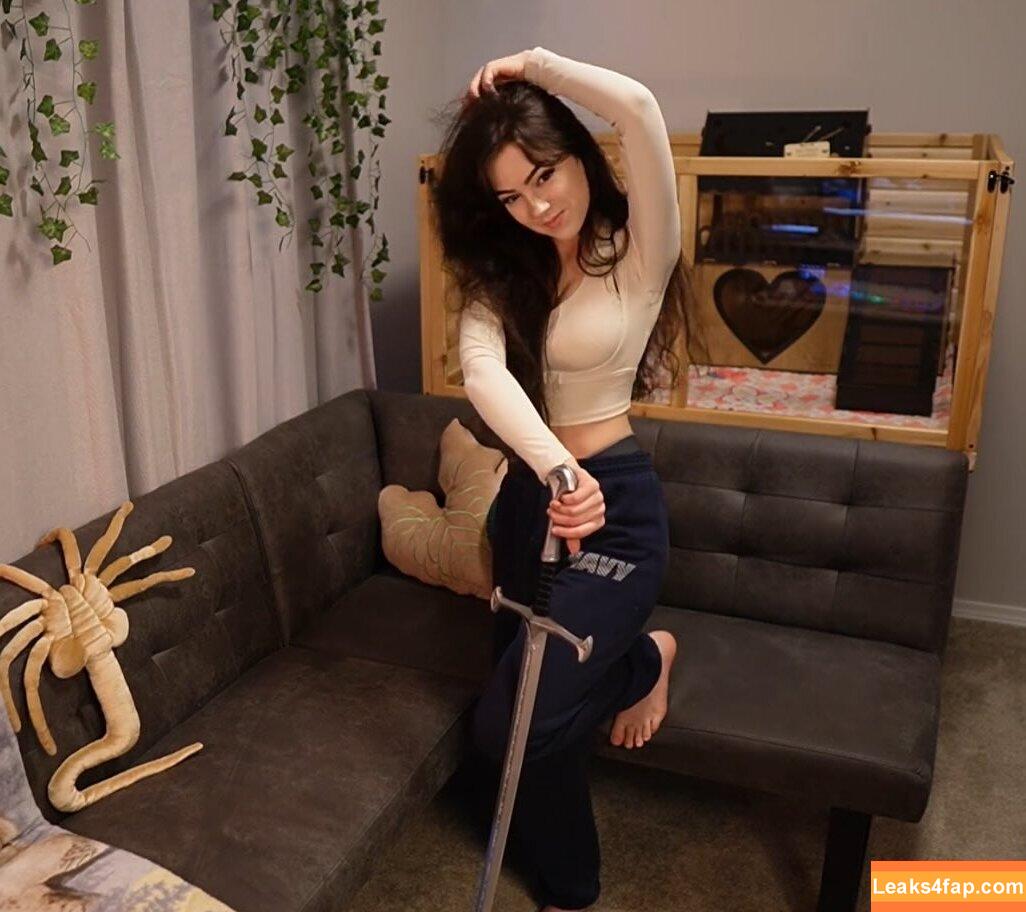 Awkspew_roo2 / lilith zulaykha / omw2fyd leaked photo photo #0149