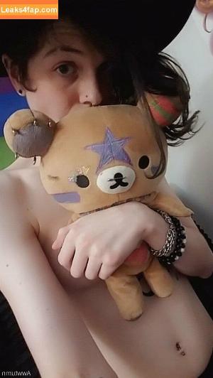 awwtumdabottom photo #0036