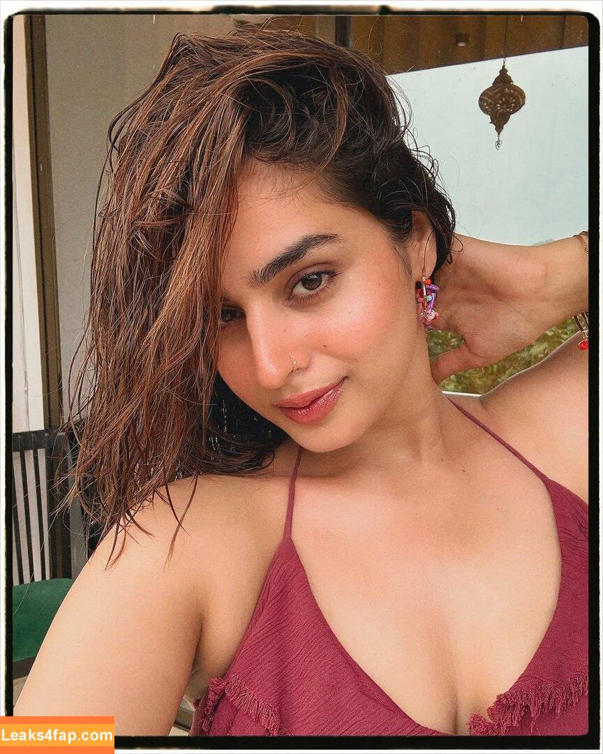 Ayesha Khan / ayeshaakhan_official leaked photo photo #0081