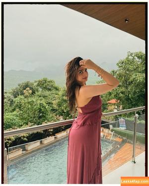 Ayesha Khan photo #0079
