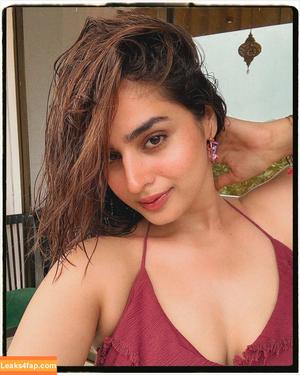 Ayesha Khan photo #0081
