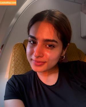 Ayesha Khan photo #0083