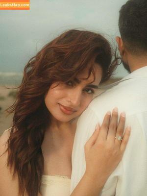 Ayesha Khan photo #0107