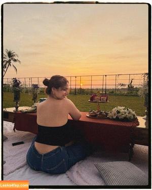 Ayesha Khan photo #0116