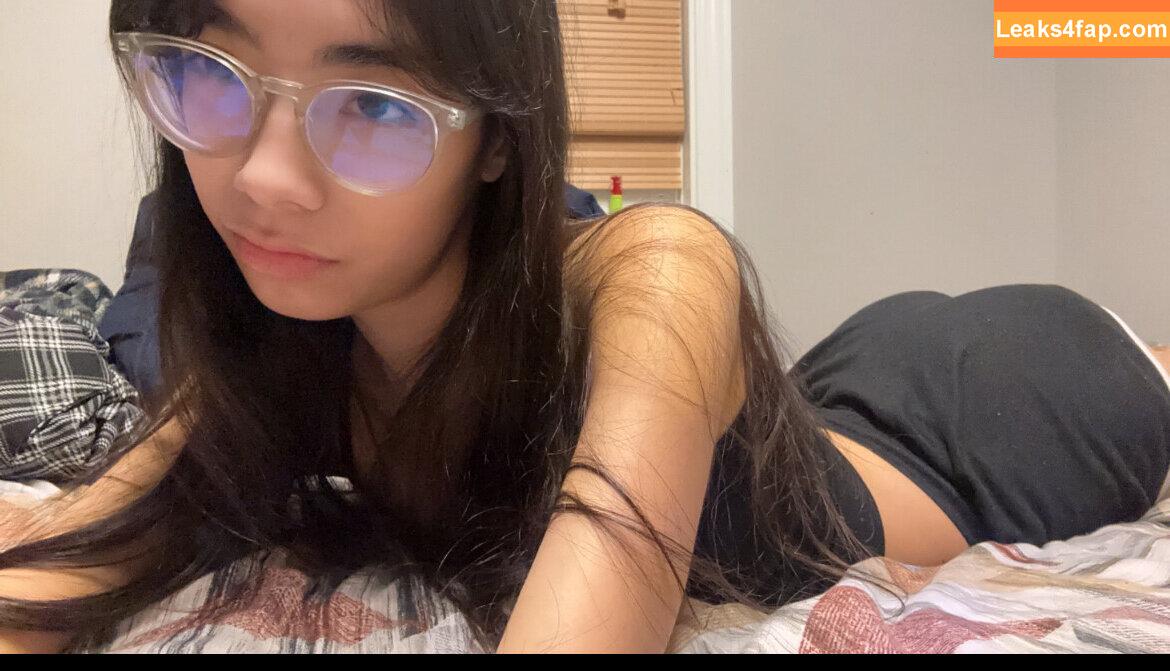 Ayezipzapzoop / tristamerasty leaked photo photo #0005