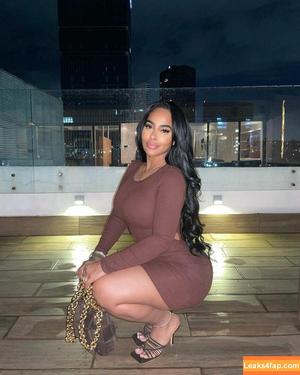 Ayisha Diaz photo #0008