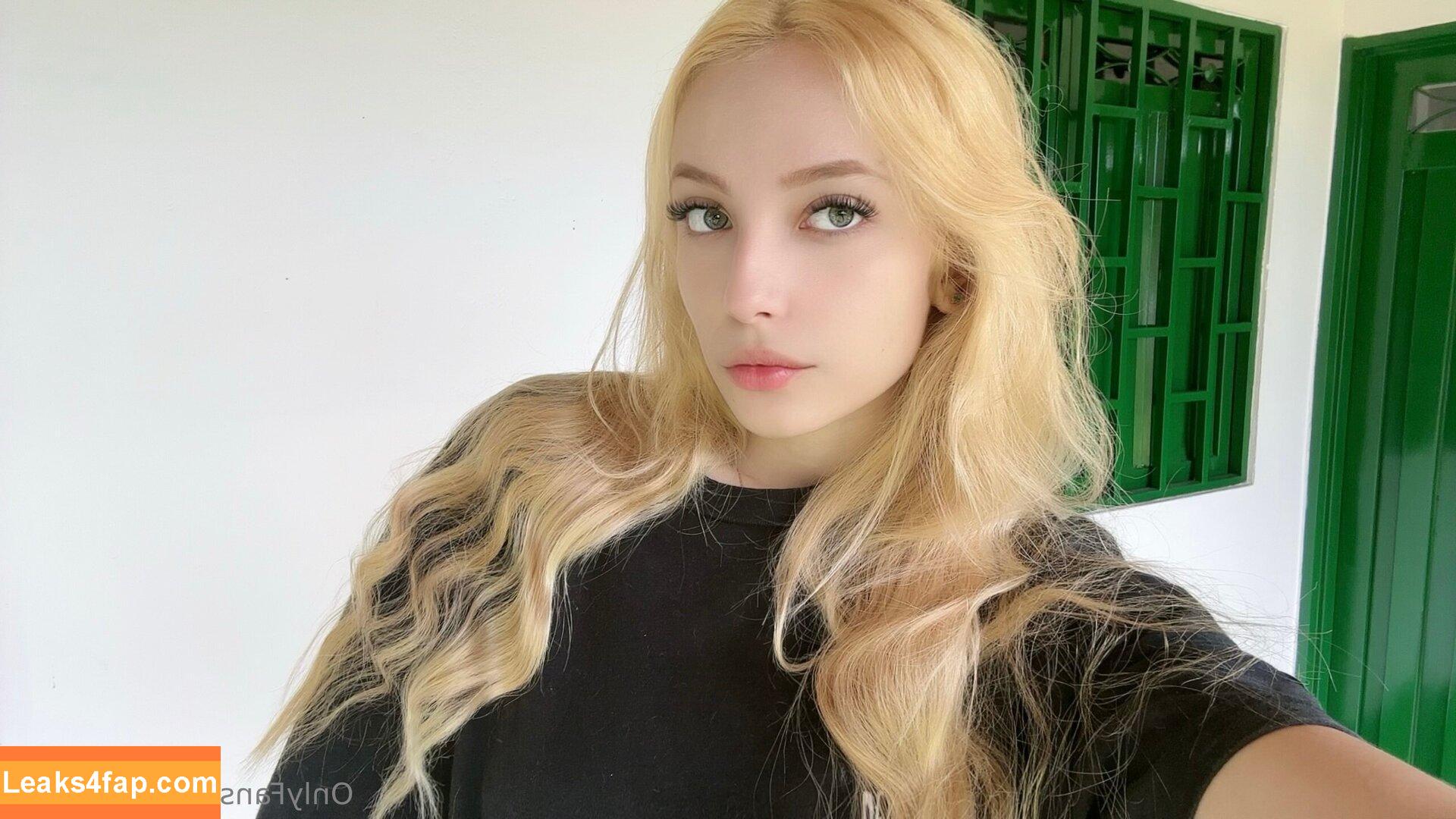 aylareed / aylamreed leaked photo photo #0011