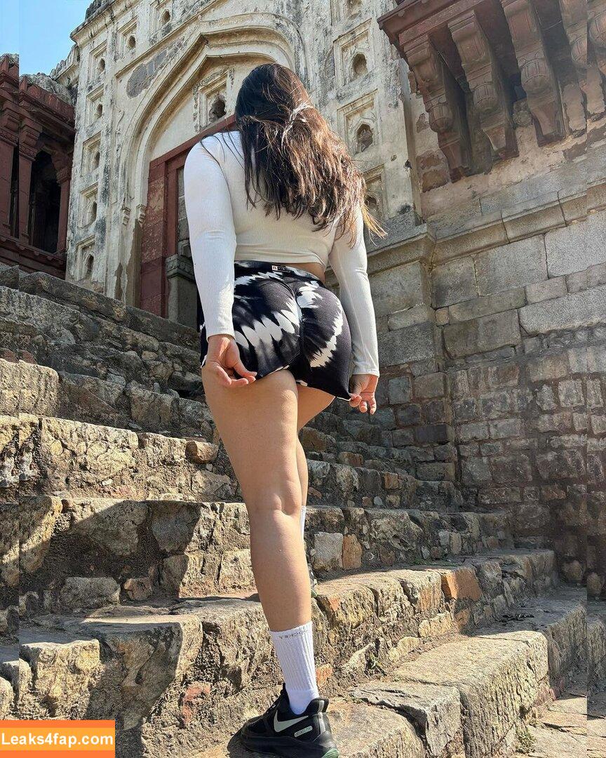 Ayushi Sehgal / squat_ash слитое фото фото #0025
