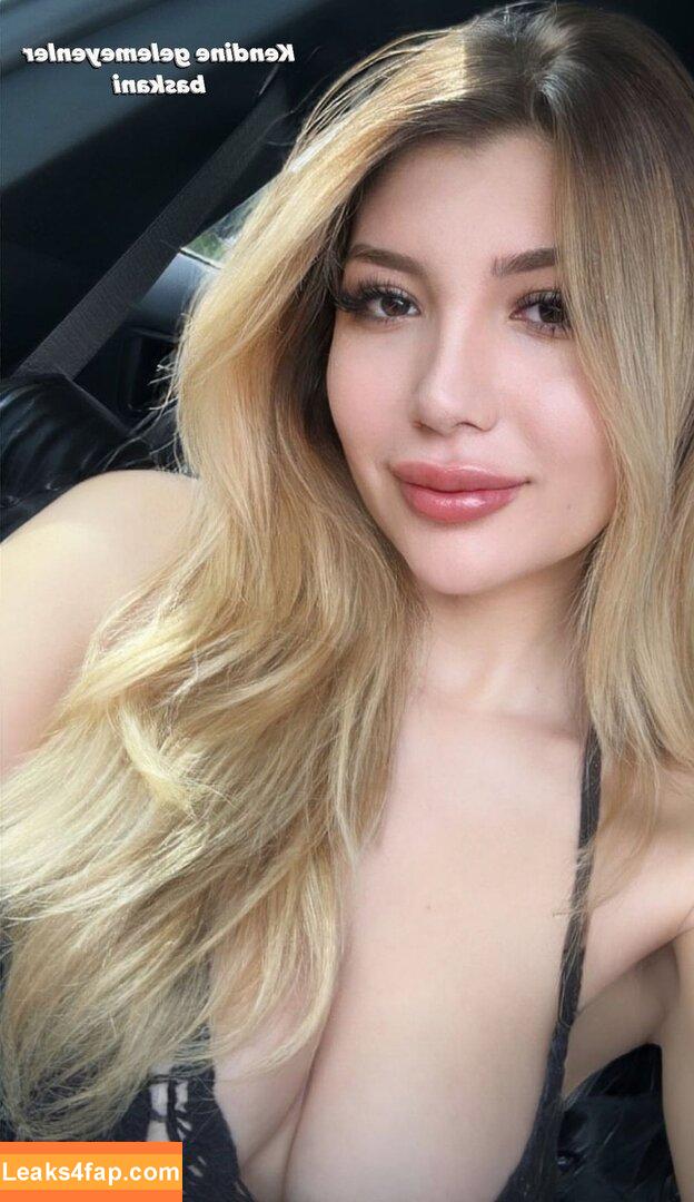 ayy1see /  leaked photo photo #0103