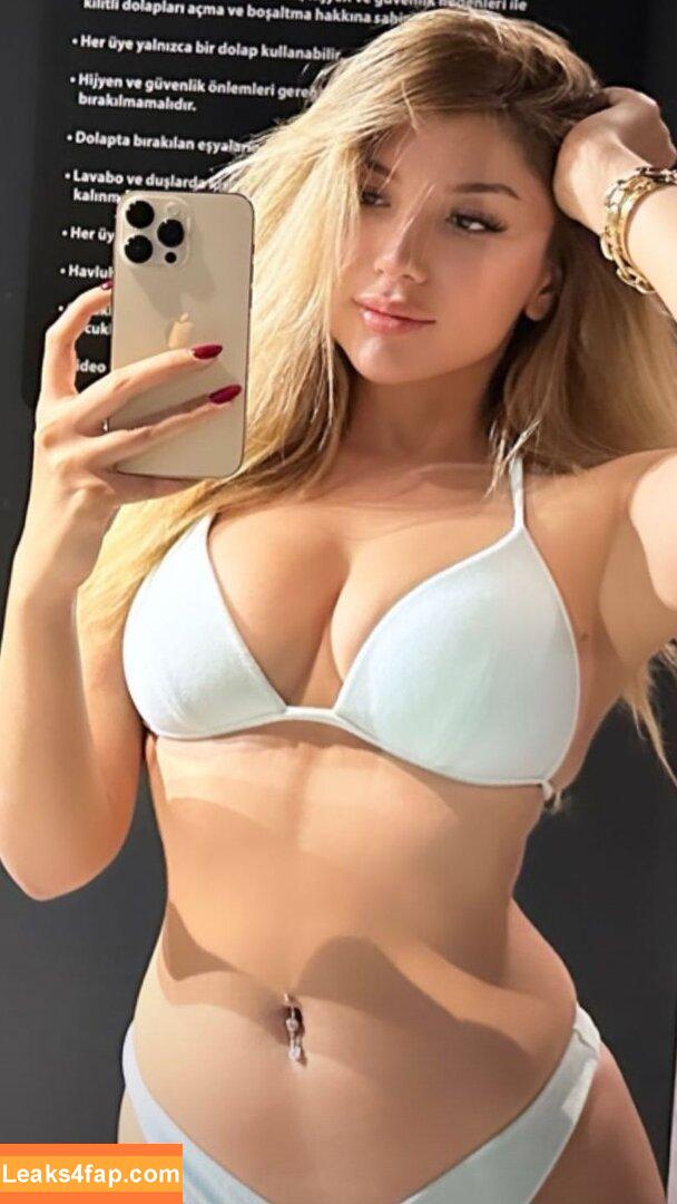 ayy1see /  leaked photo photo #0104