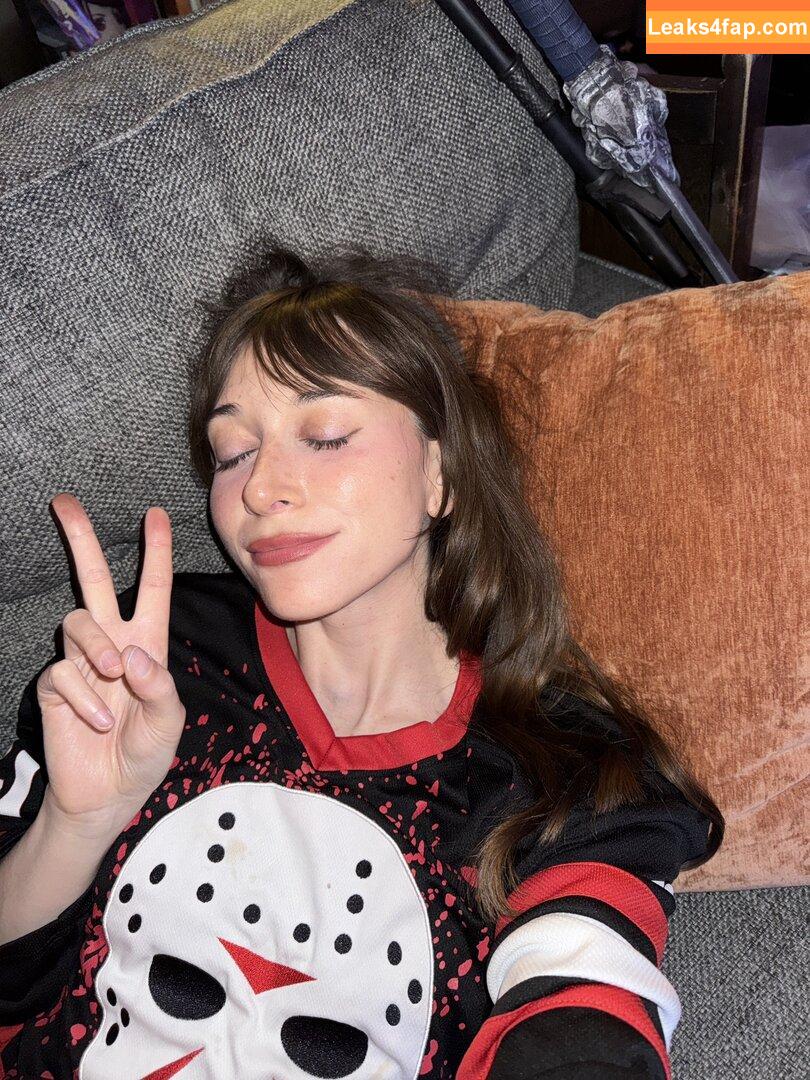 Ayytrae / angelicatrae / omgcosplay leaked photo photo #0154