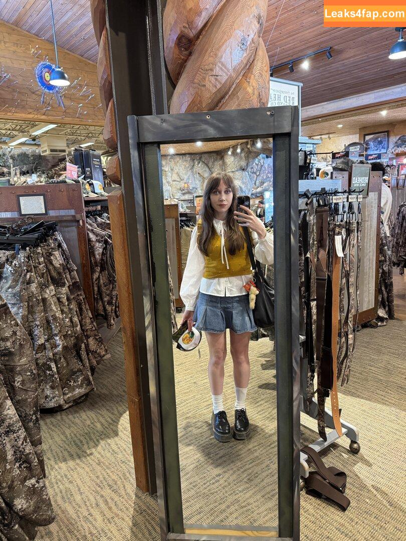 Ayytrae / angelicatrae / omgcosplay leaked photo photo #0165