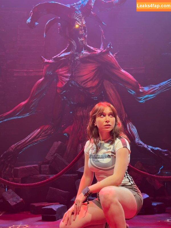 Ayytrae / angelicatrae / omgcosplay leaked photo photo #0183