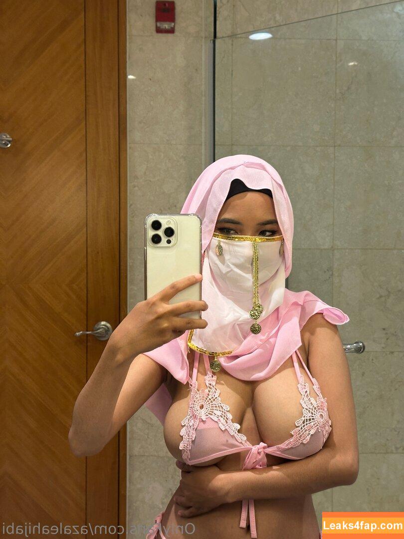 azaleahijabi /  leaked photo photo #0001
