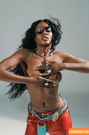 Azealia Banks photo #0016