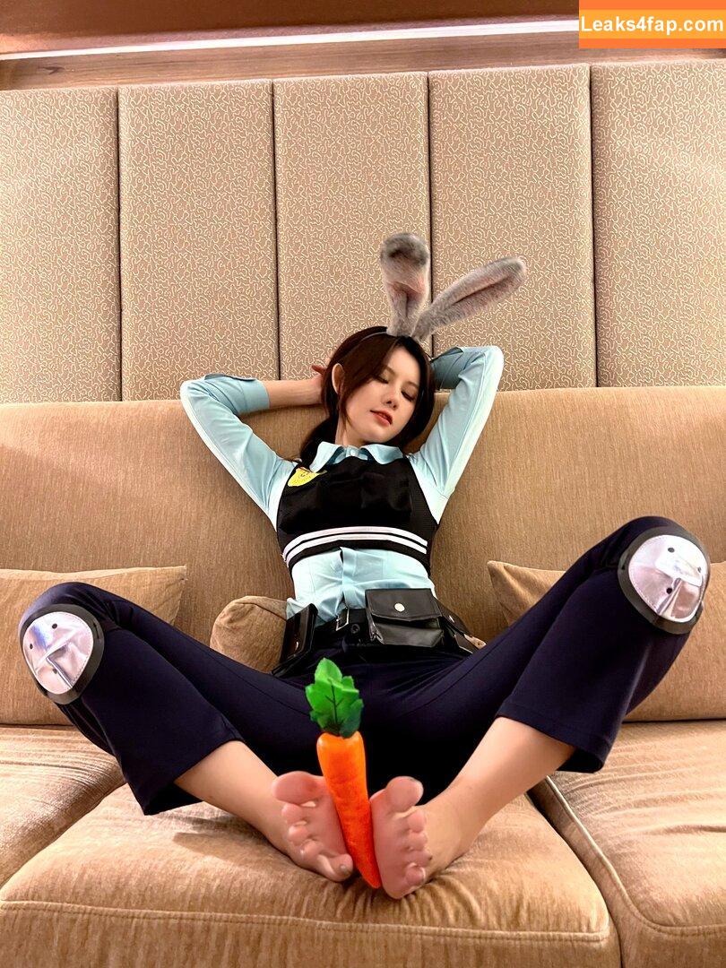 _azhua / azhua1997 / https: / 阿朱啊 leaked photo photo #0317