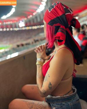 AZZY photo #0042