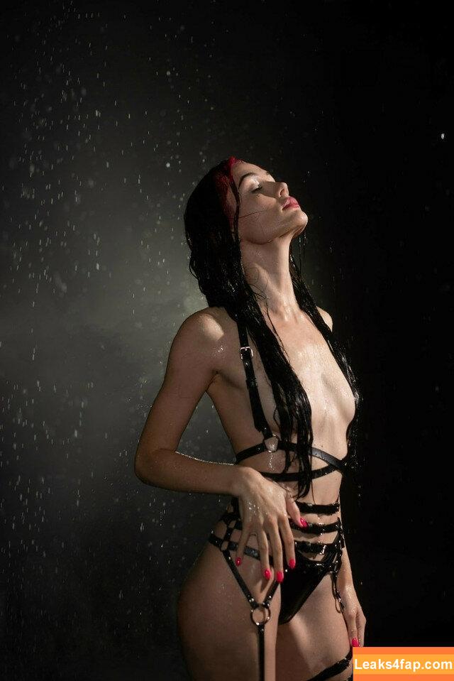 B_u_l_o_c_h_k_a / bulochkatyt слитое фото фото #0020