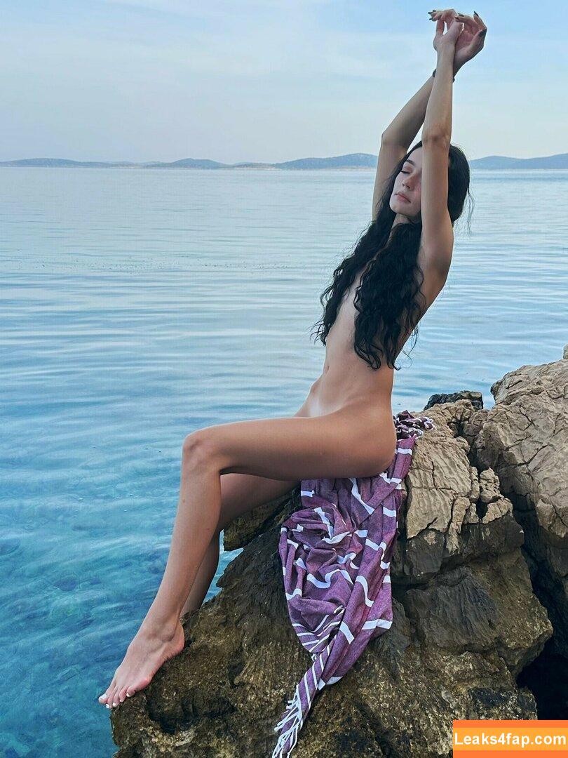 B_u_l_o_c_h_k_a / bulochkatyt слитое фото фото #0330