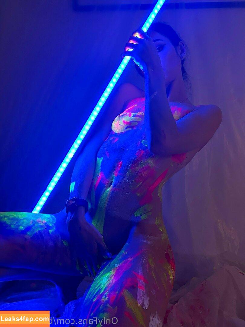 B_u_l_o_c_h_k_a / bulochkatyt слитое фото фото #0440