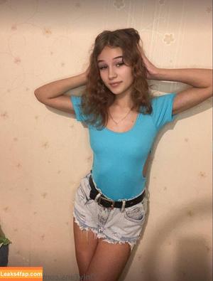 babe_sofi_virgin photo #0027
