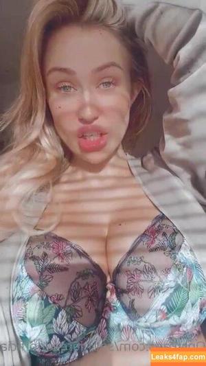 Babestation studio66 photo #0056