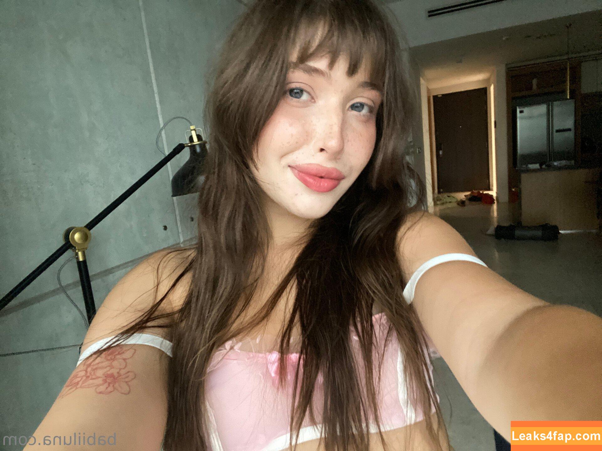 babii_luna / BabiiLuna leaked photo photo #0031