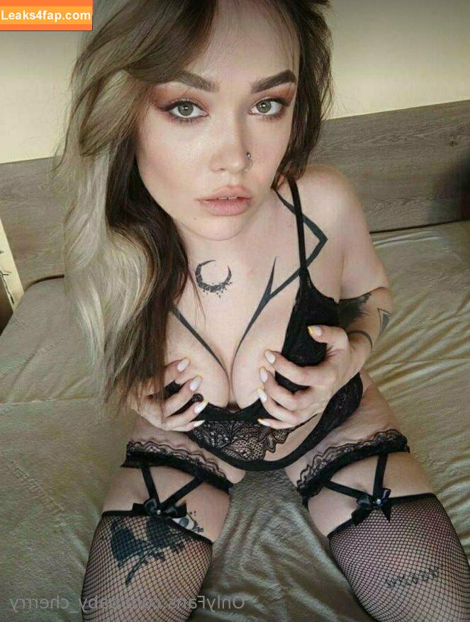 baby_cherrry / Stormibee / baby_cherry42 leaked photo photo #0379